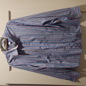 Women's button-down shirt